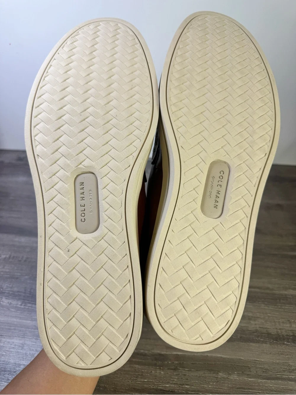 Cole Haan Pinch Long Weekender Penny Loafers British Tan size 13 IMMACULATE